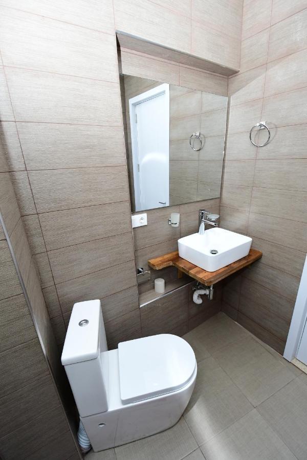 Freedom Square Apartment Tbilisi Bagian luar foto