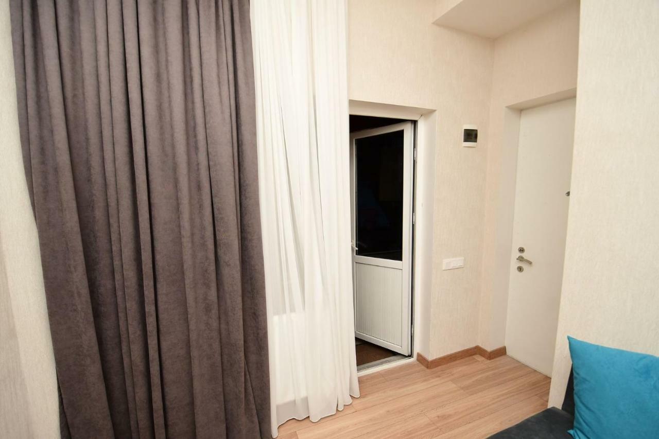 Freedom Square Apartment Tbilisi Bagian luar foto